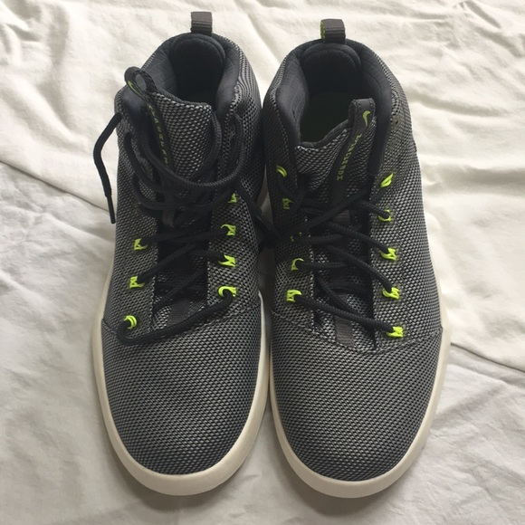 Nike Hyperfresh Basketball Shoes - Picture 2 of 5